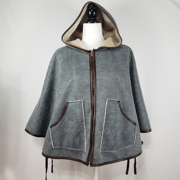 Anthropologie Hei Hei Reversible Cape - Picture 5 of 13